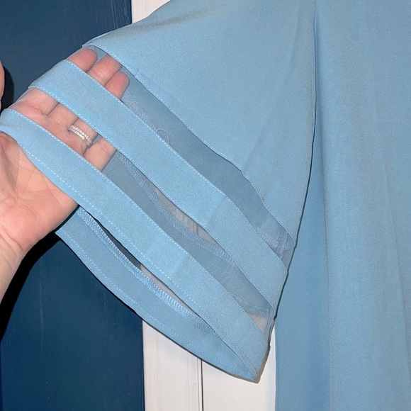 Gorgeous Baby Blue Boutique Blouse-Size M💙 - Picture 3 of 5